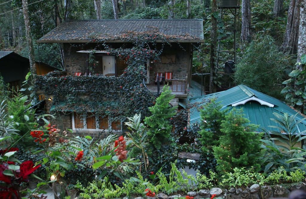 Greenspaces B&B Муннар Екстер'єр фото